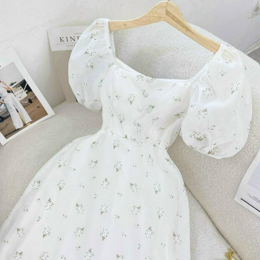 Đầm trắng hoa nhí nút bọc tay voan cổ vuông dáng xòe dự tiệc mẫu thảo nhi shop