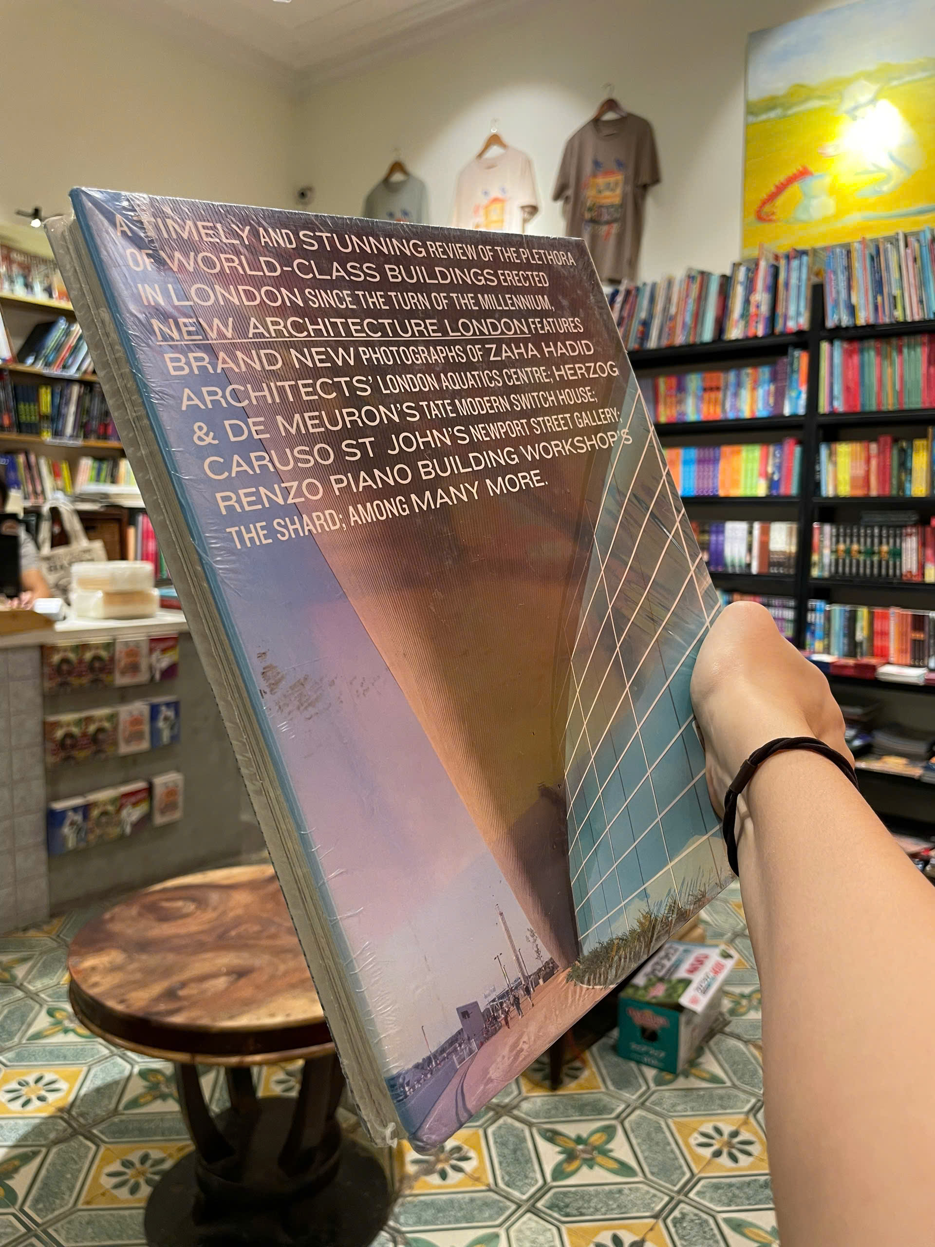 New Architecture London by Prestel - Art & Design book in English - Sách Ngoại Văn - Bìa Cứng