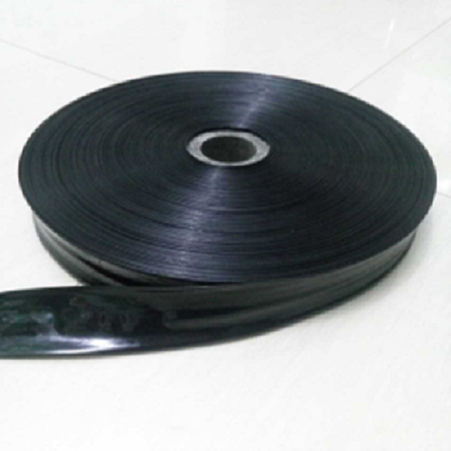 Dây tưới phun mưa phi 34mm 5 lỗ zíc zắc