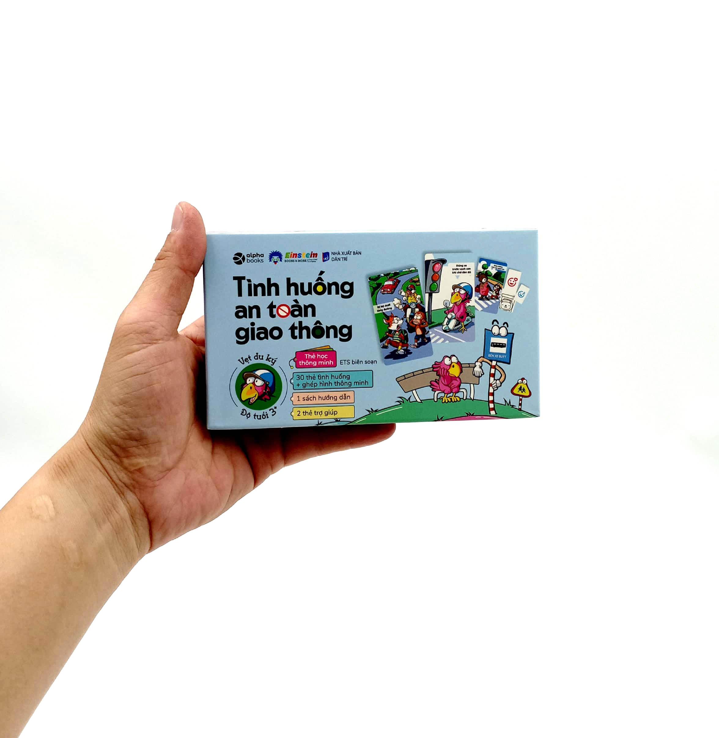 Sách - Hộp Thẻ Thông Minh: Tình Huống An Toàn Giao Thông