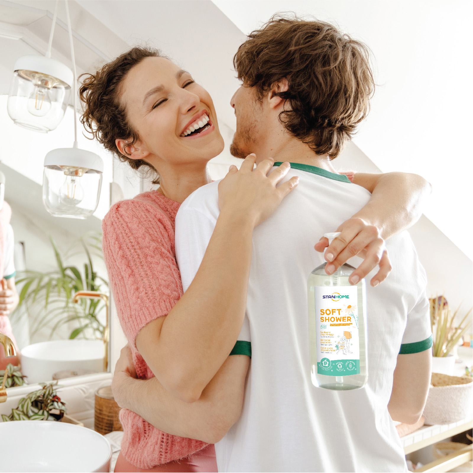 Sữa tắm, rửa mặt không xà phòng hương Chamomille Stanhome Soft Shower 740ML/chai