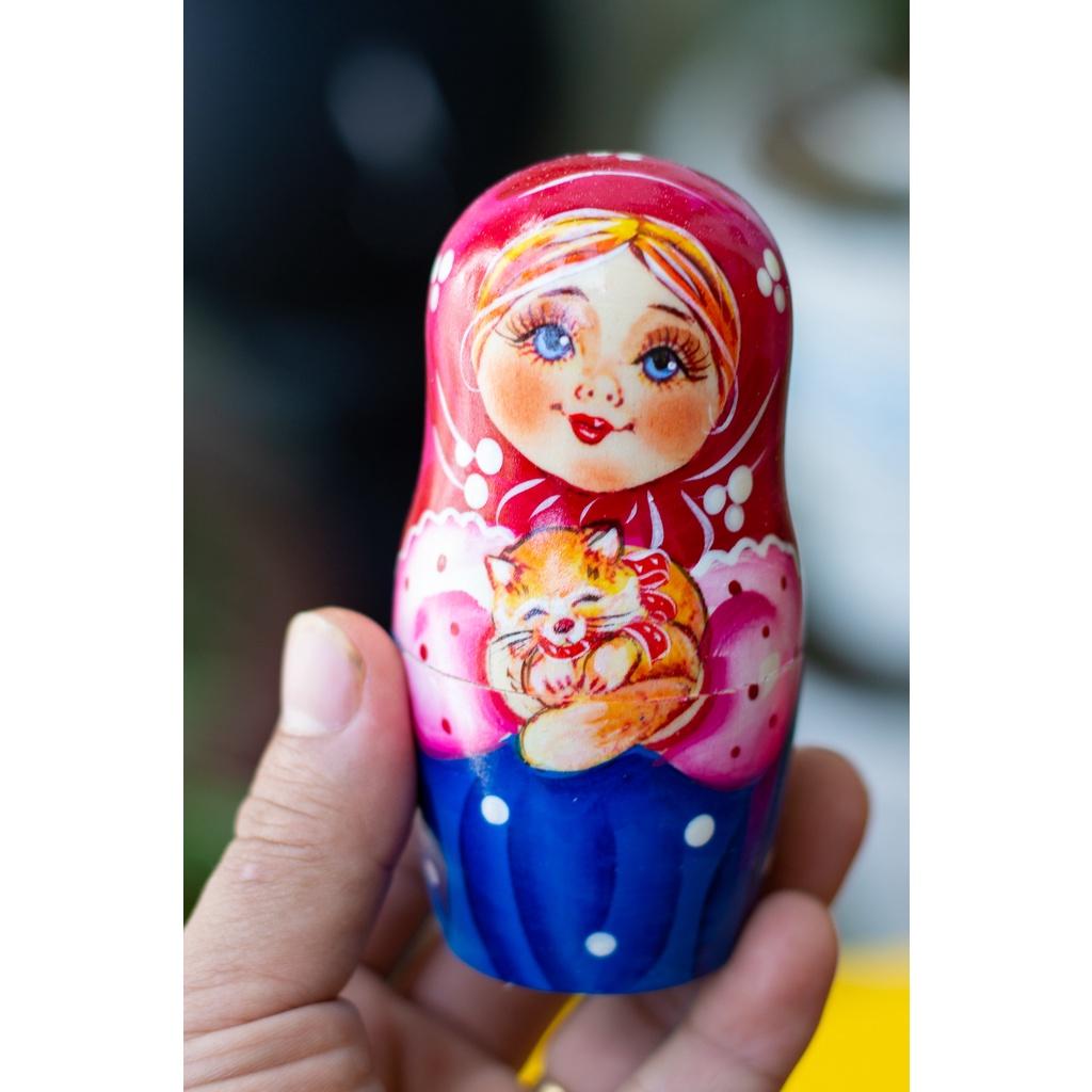 BỘ BÚP BÊ NGA MATRYOSHKA 5 LỚP 15CM "YULIA ÔM MÈO" QUÀ LƯU NIỆM NGA ĐỘC ĐÁO CỰC ĐẸP