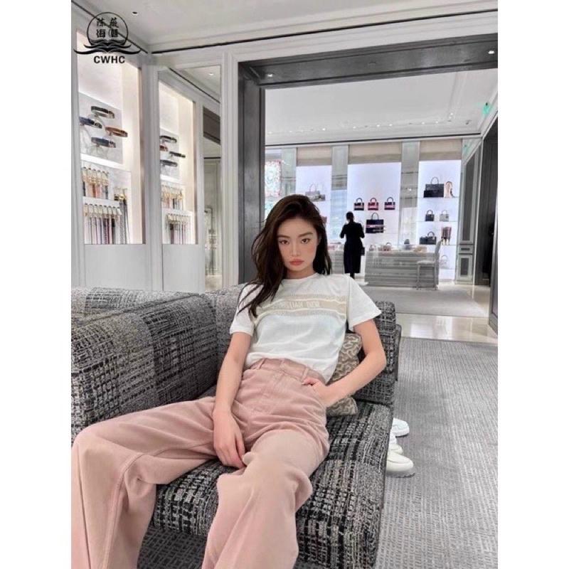 Áo cộc tay nữ cổ tròn chất len dệt kim in chữ hàng QC