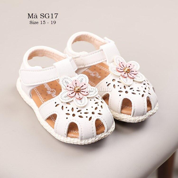 Sandal cho bé gái tập đi - giày tập đi em bé 6 - 24 tháng SG17 gắn hoa quai mềm