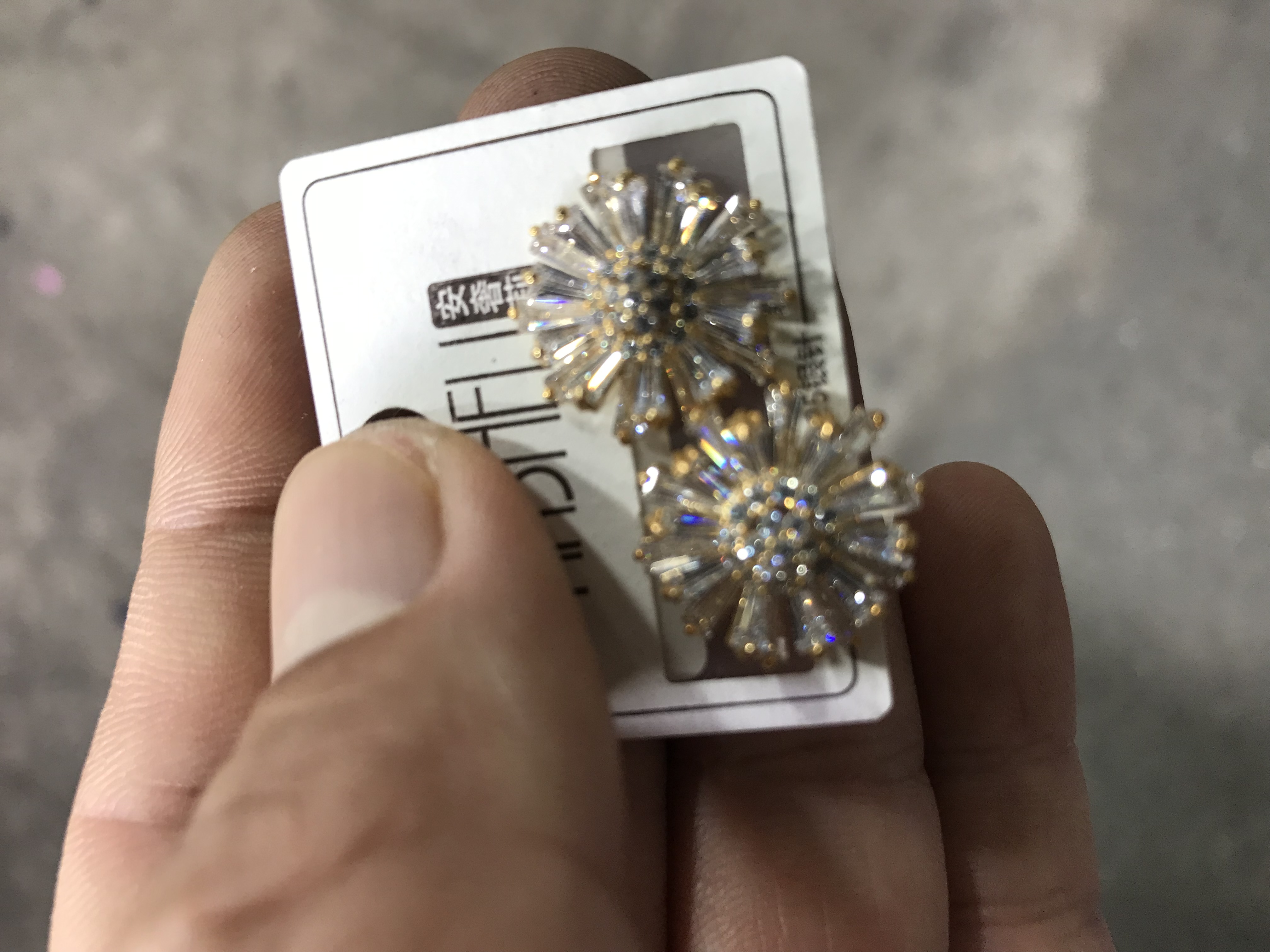 Bông tai mạ vàng hồng