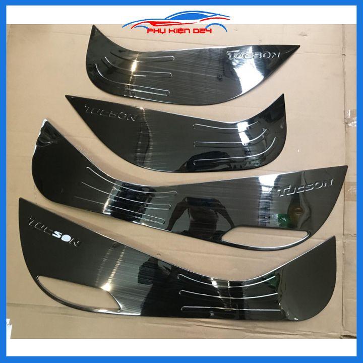 Bộ ốp tapli Tucson 2016-2017-2018-2019-2020-2021, 2022-2023 vân Titan chống xước va đập khi mở cửa và làm đẹp xe