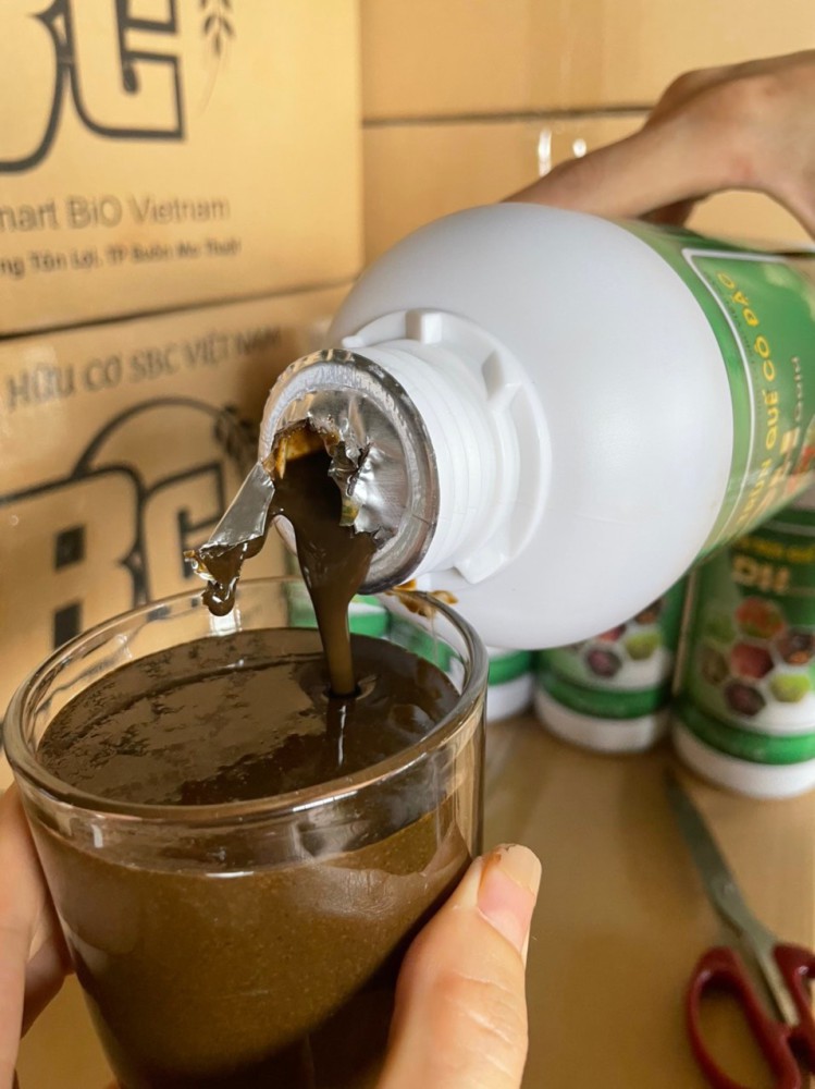 1 Lít - Dịch trùn quế chính hãng DHgold cô đặc, Đầy đủ đa,trung,vi lượng, đầy đủ chất cho cây -76129