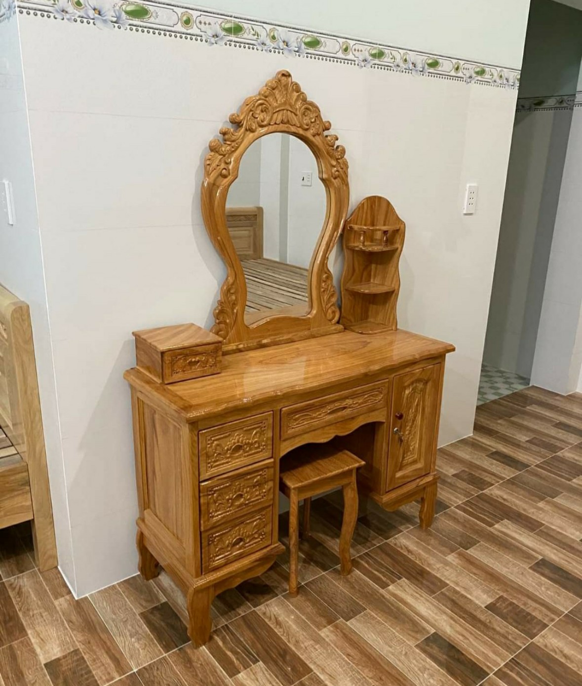 Bàn trang điểm gỗ gõ 1 M 2