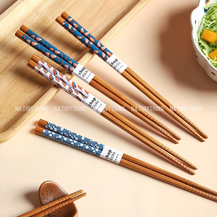 Bộ 8 đôi đũa gỗ tre tự nhiên Nhật Bản hoạ tiết Vintage - NA0058