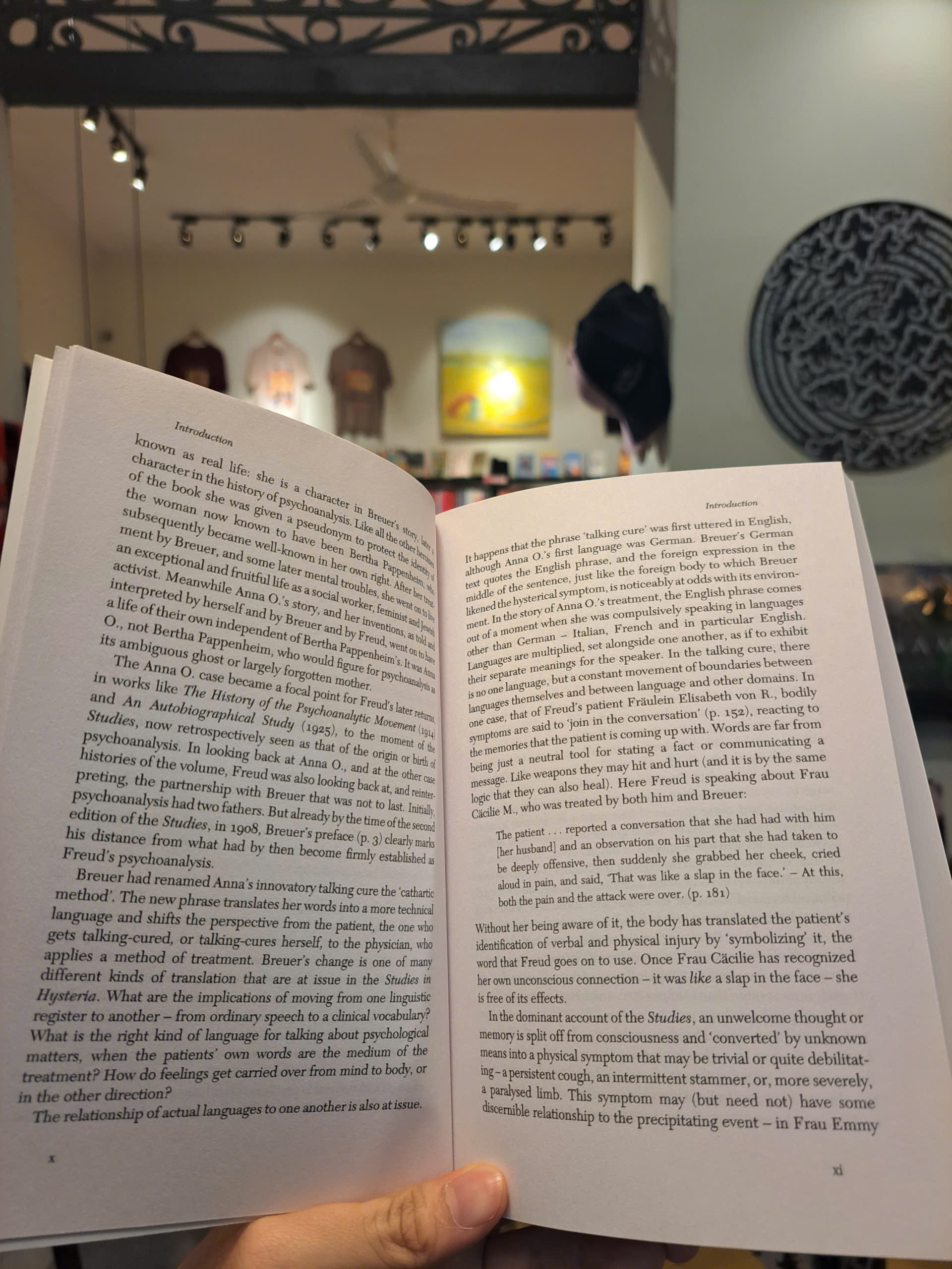 Sách - Studies in Hysteria by Sigmund Freud | Psychoanalysis / Tâm lý học / Ngoại văn Nhập khẩu UK