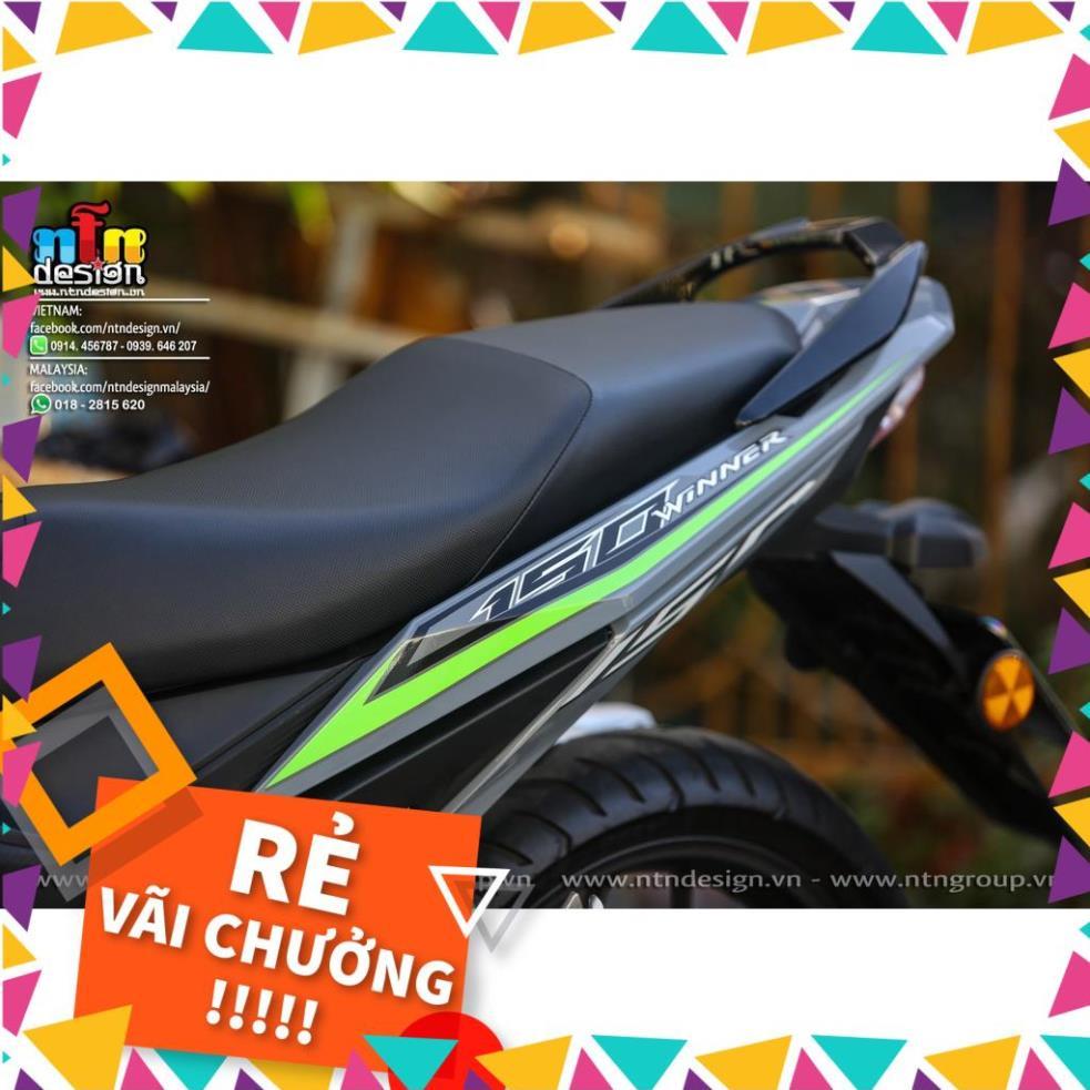 Tem Rời Winner V1 Mẫu Xi Măng Đen Xanh Chữ R