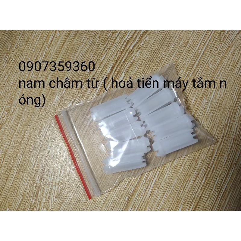 hoả tiển máy tắm nóng ( nam châm từ )