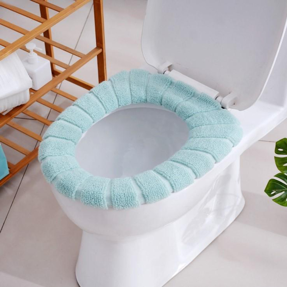 Combo 2 miếng lót nỉ bồn cầu ( giao mầu ngẫu nhiên )