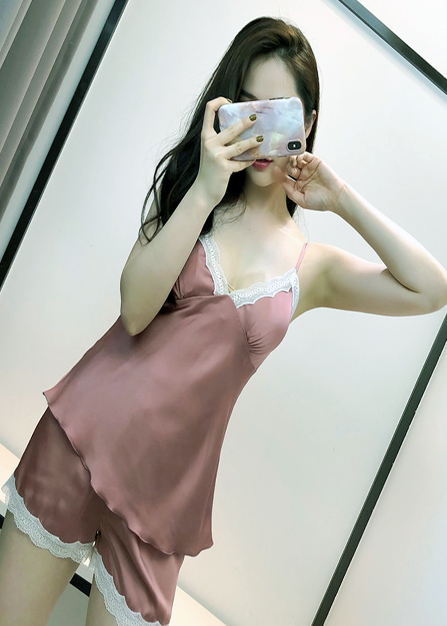 Bộ đồ ngủ hai dây sexy vải lụa phối ren cao cấp kèm mút ngực - ZB2085