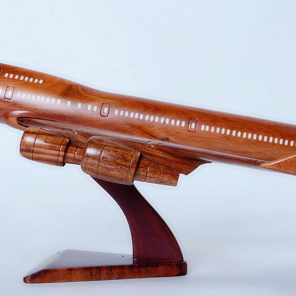 Máy bay mô hình, mô hình máy bay BOEING 747 hàng chất lượng cao, handmade 100% từ gỗ tự nhiên kích thước 46x51x25 cm