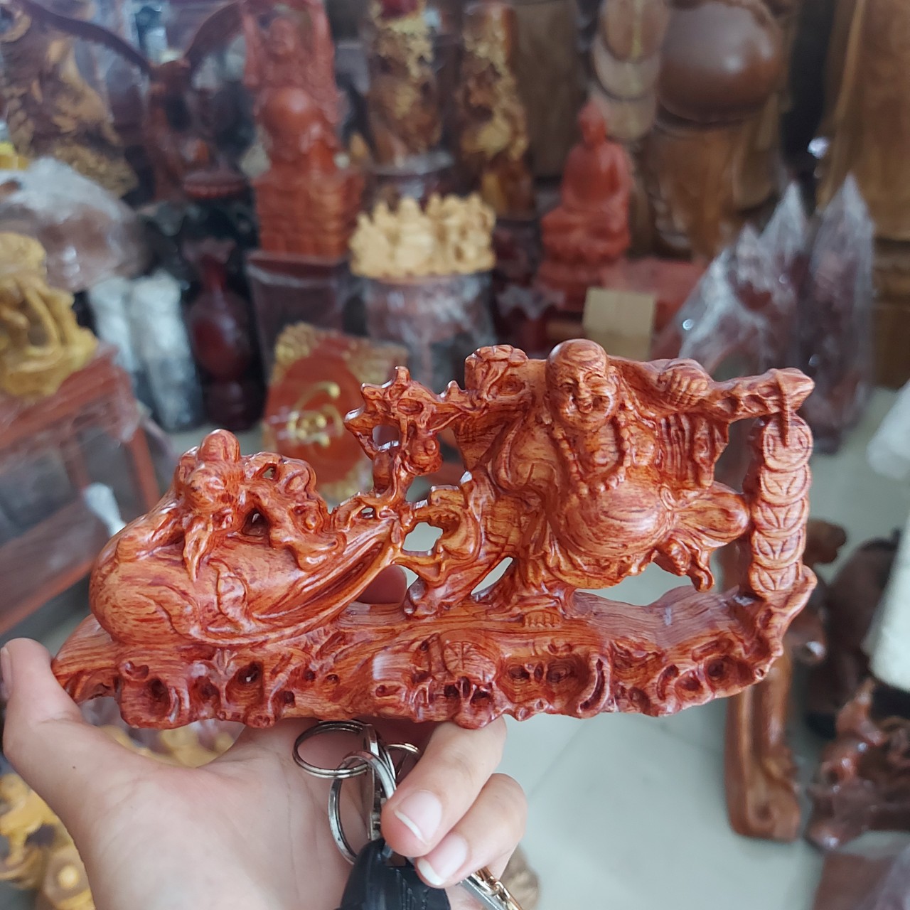Tượng Di lặc kéo bao gỗ hương kt 20/9/6cm - Tượng Phật để oto, bàn làm việc, tượng Di Lặc Gỗ
