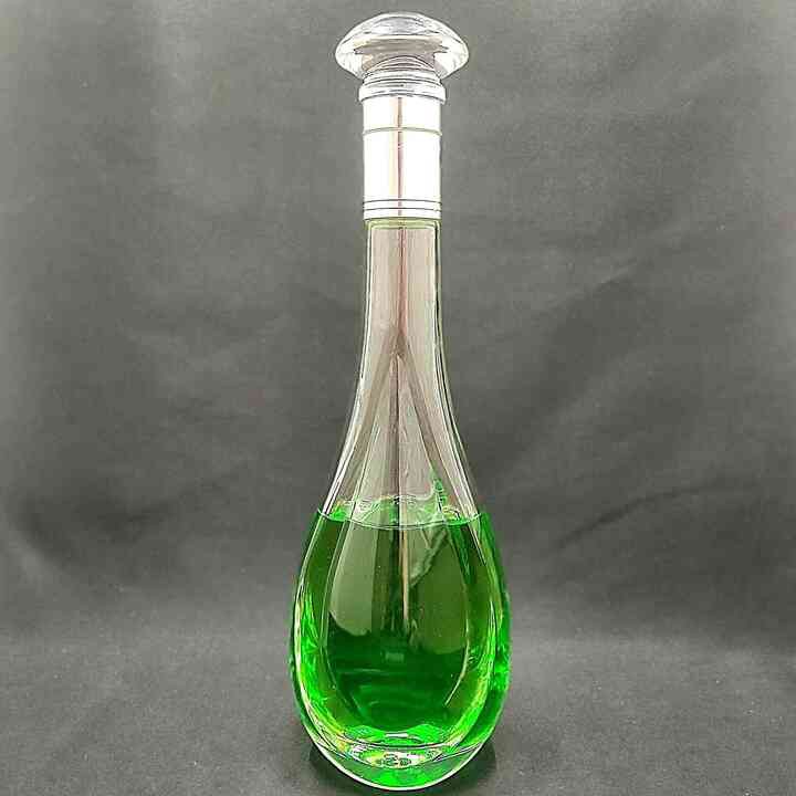 Chai Thủy Tinh Dáng Giọt Nước Dung Tích 500ml Rất Đẹp.