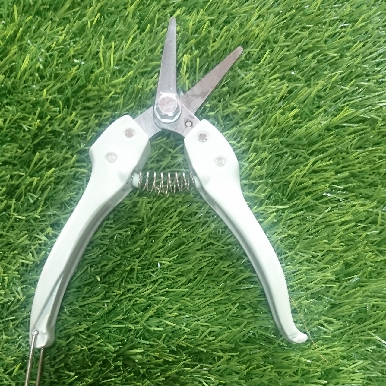 Kéo tỉa lá 7" 1085