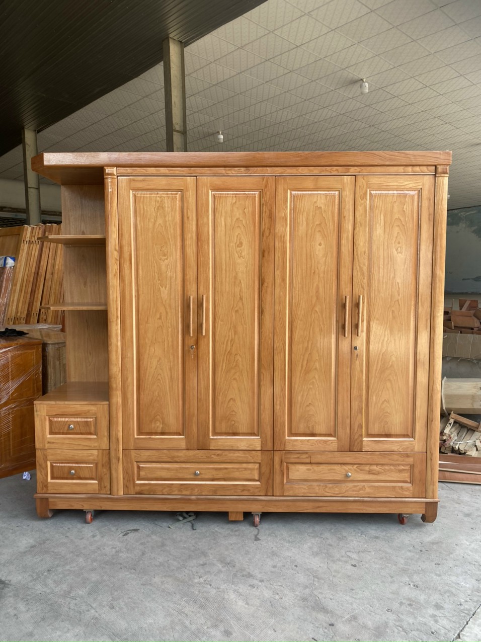 Tủ quần áo gỗ gõ , 4 cánh bằng gỗ 2M 2