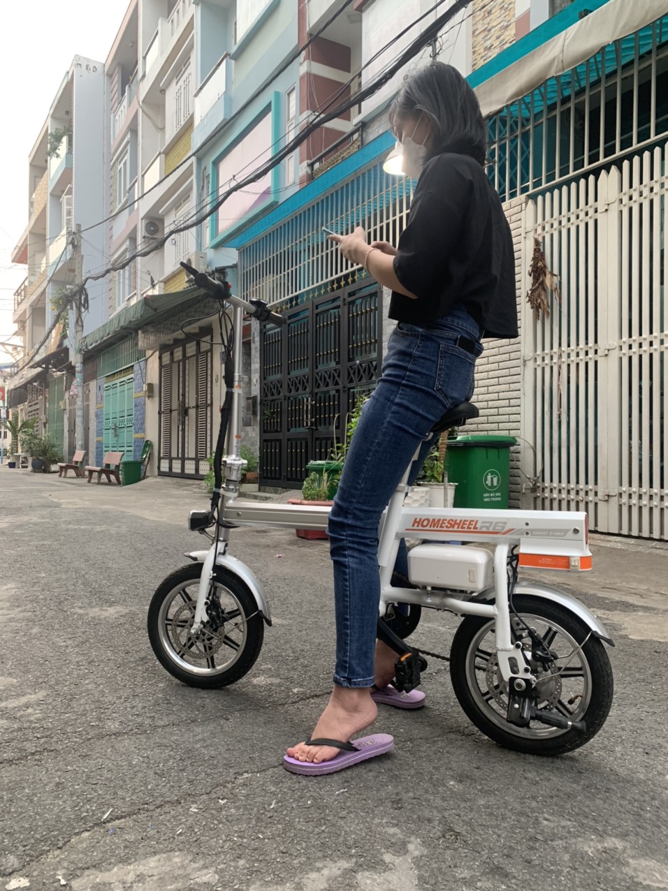 Xe đạp điện gấp gọn Homesheel Airwheel R6 - Màu trắng