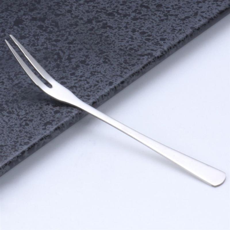 Dĩa inox ăn trái cây, bánh ngọt nhỏ gọn tiện dụng
