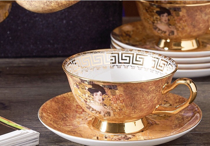 Bộ chén trà đĩa lót sứ xương cao cấp cô gái ADELE 5553C