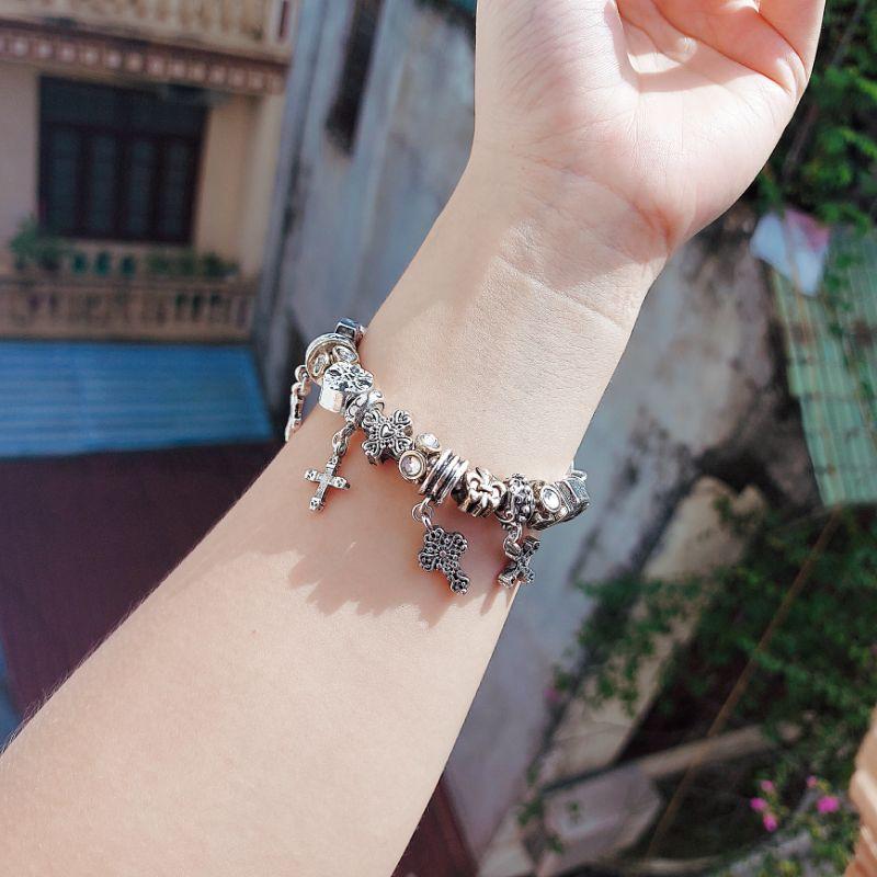 Vòng charm chữ thập vintage siêu đẹp