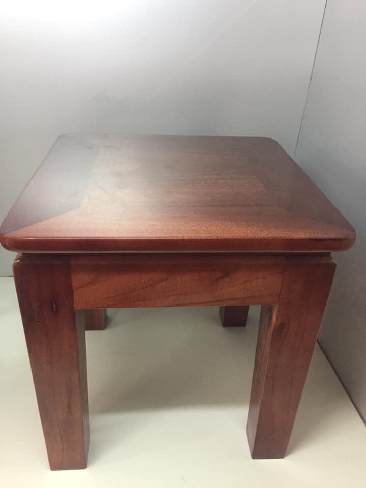 ĐÔN GHẾ GỖ CHÂN THẲNG ĐK 30X30 CAO 37CM HAN438