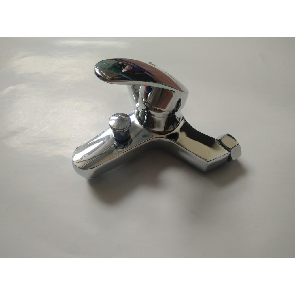 Củ sen tắm,củ sen nóng lạnh nhà tắm T.o.T.o giá bình dân