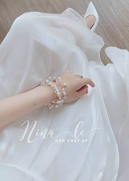 Đầm Voan Trắng 2 Dây Form Dài Cổ Cách Điệu Thời Trang