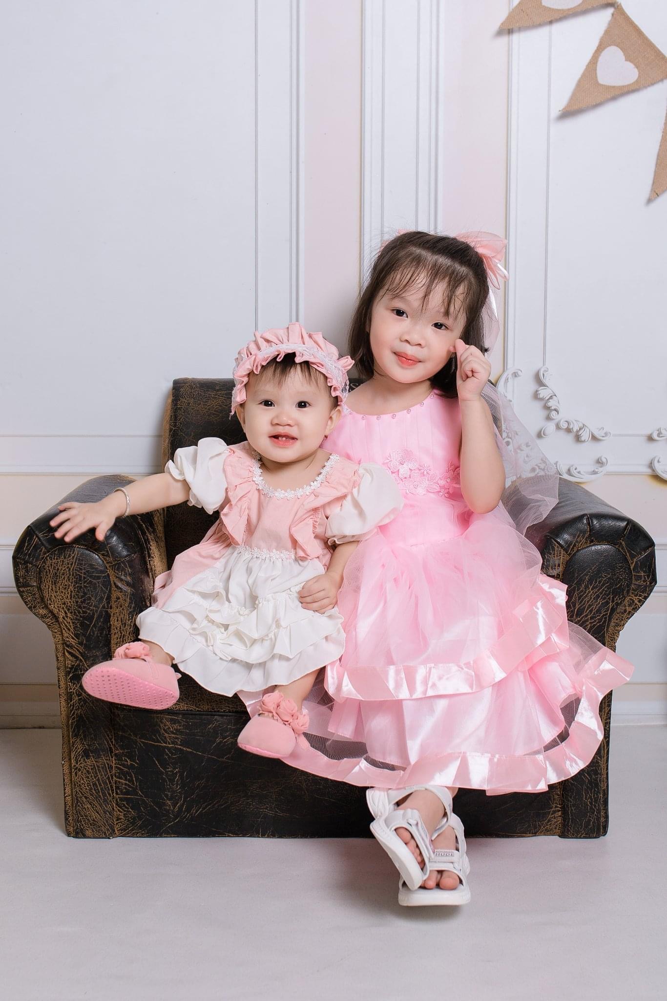Váy Lolita bèo hồng bé gái 4 đến 17kg, Đầm bé gái chất lụa nến mềm mát