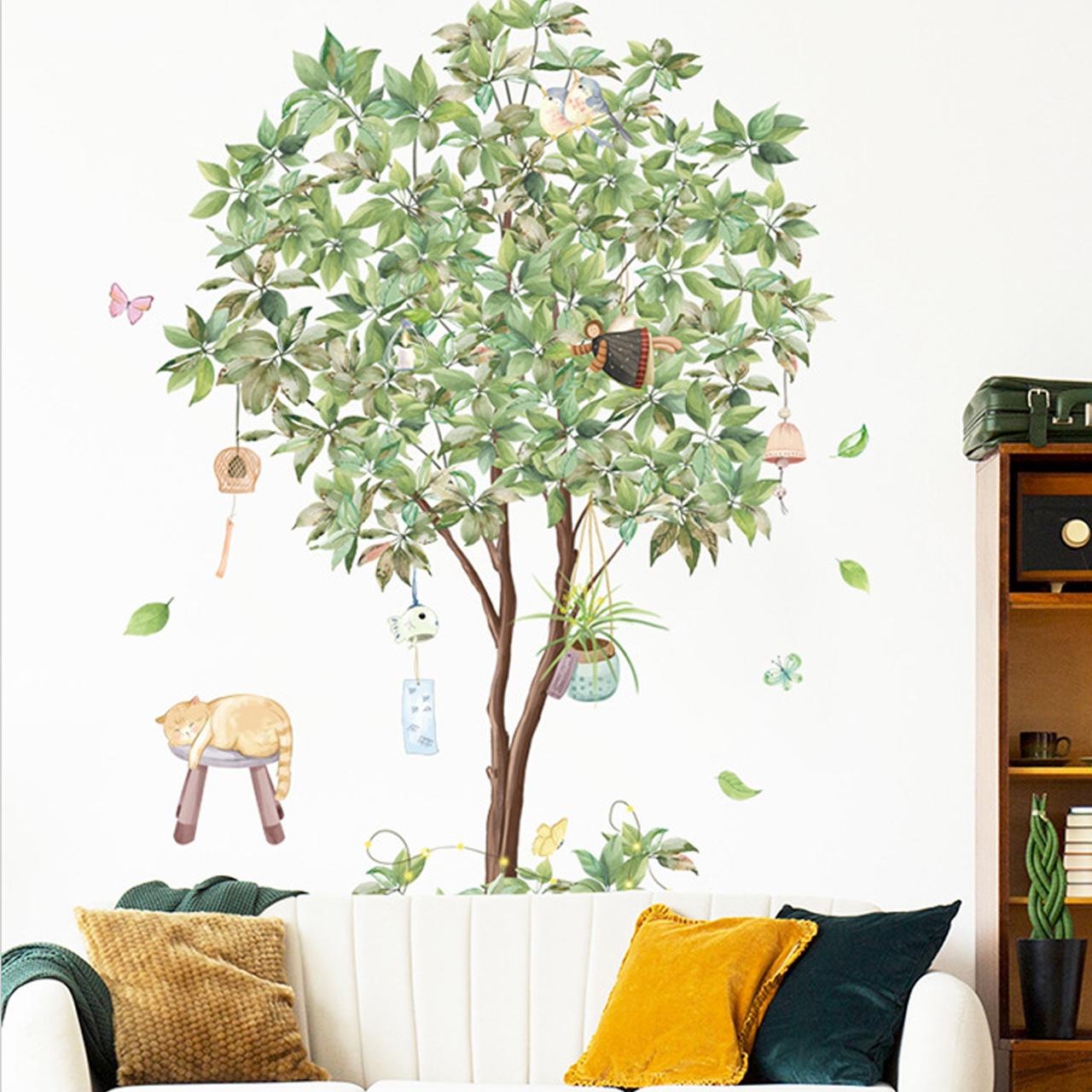 Decal dán tường trang trí phòng khách, quán cafe- Mèo vàng bên cây xanh-