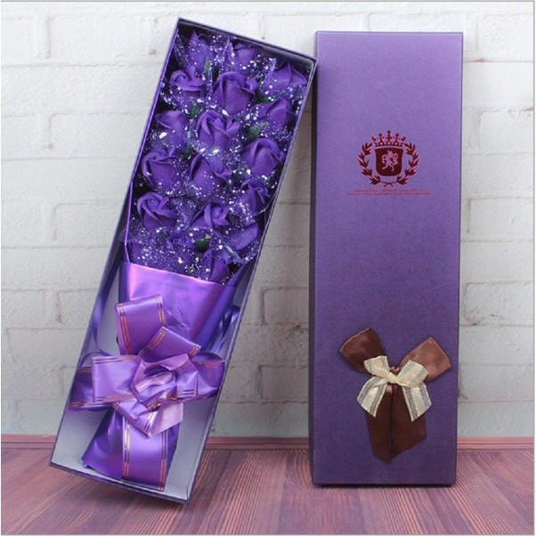 Hoa Hồng 18 Bông Hộp Chữ Nhật giao màu ngẫu nhiên