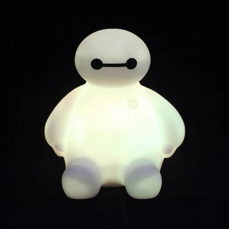 Đèn ngủ tạo hình Baymax thay đổi màu sắc dễ thương