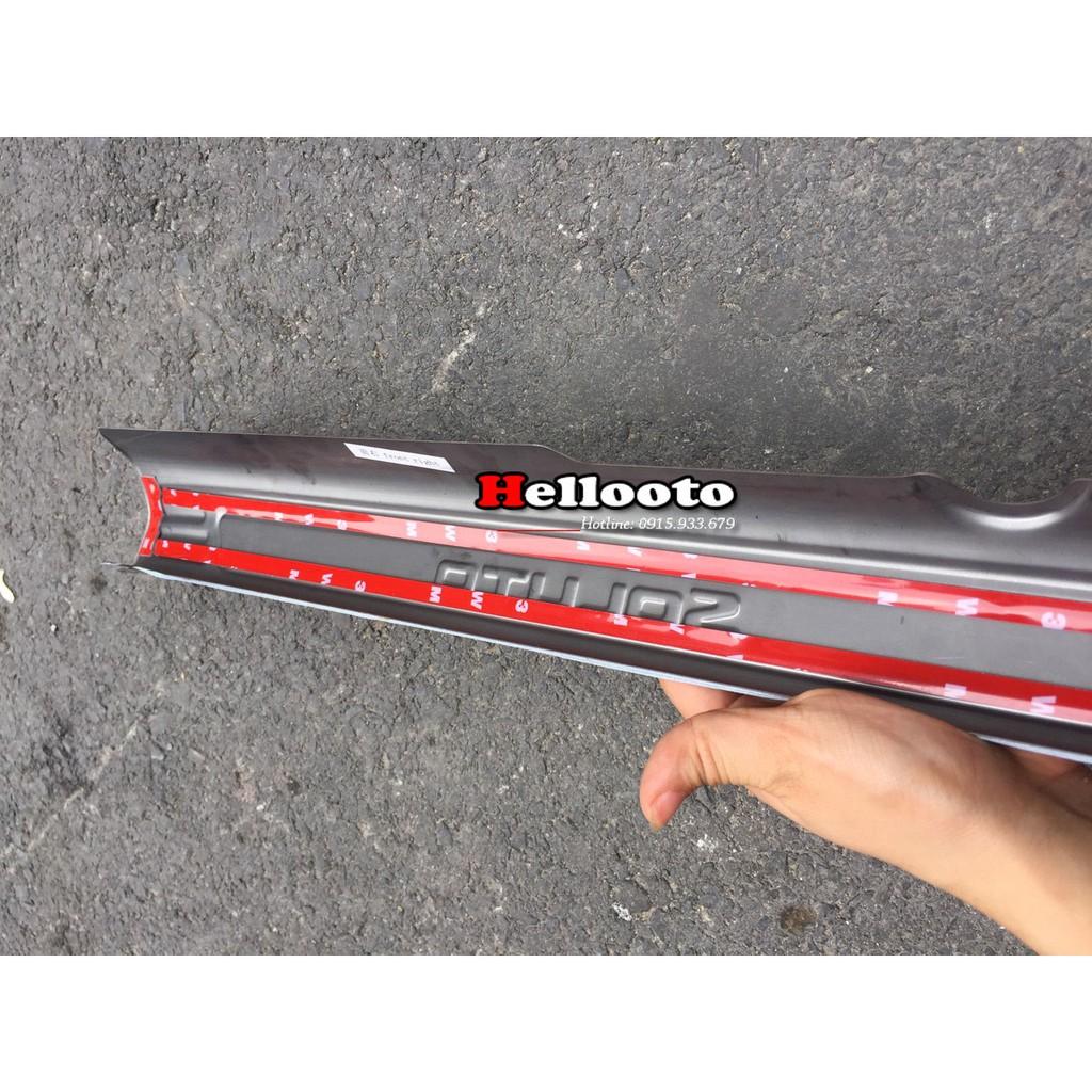 Ốp Bậc Cửa Dành Cho Xe Kia Soluto 2018 2019 2020 - mẫu titan