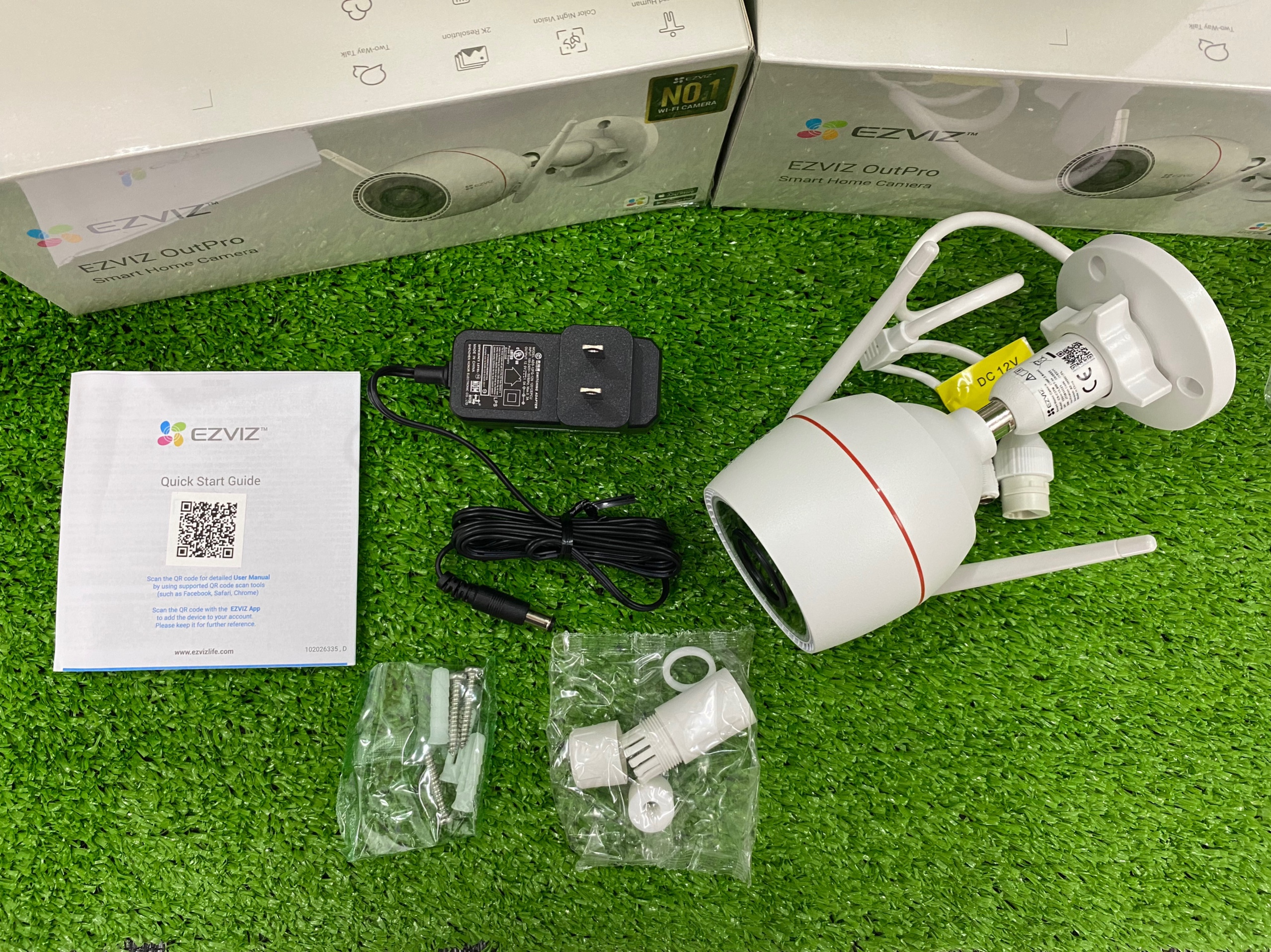 Camera IP WiFi 3.0MP FULL HD EZVIZ C3TN, Thân cố định ngoài trời, Có màu ban đêm, Đàm thoại 2 chiều - Hàng Chính hãng