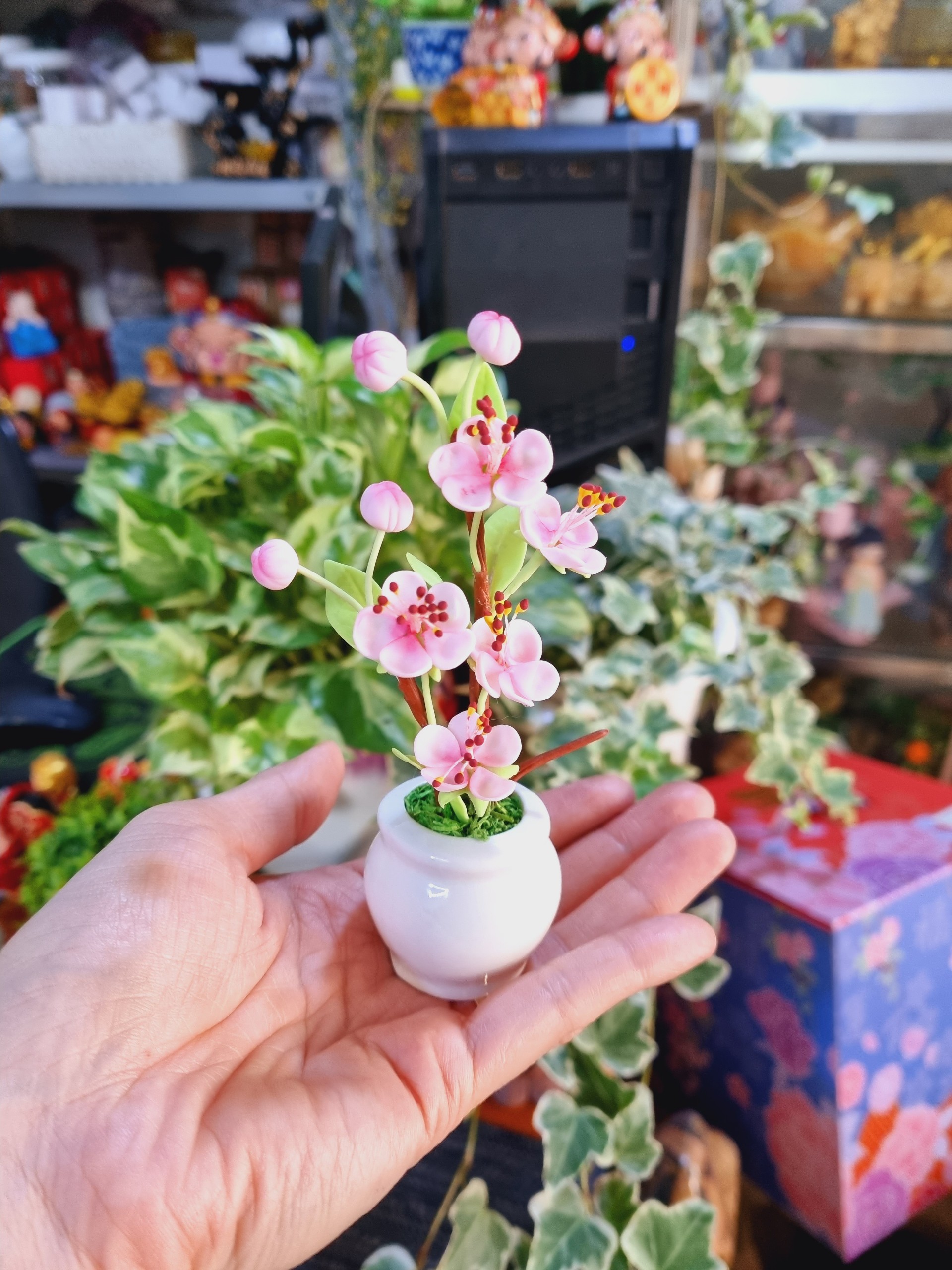 Chậu hoa đào 5 cánh bằng đất sét Nhật cao cấp
