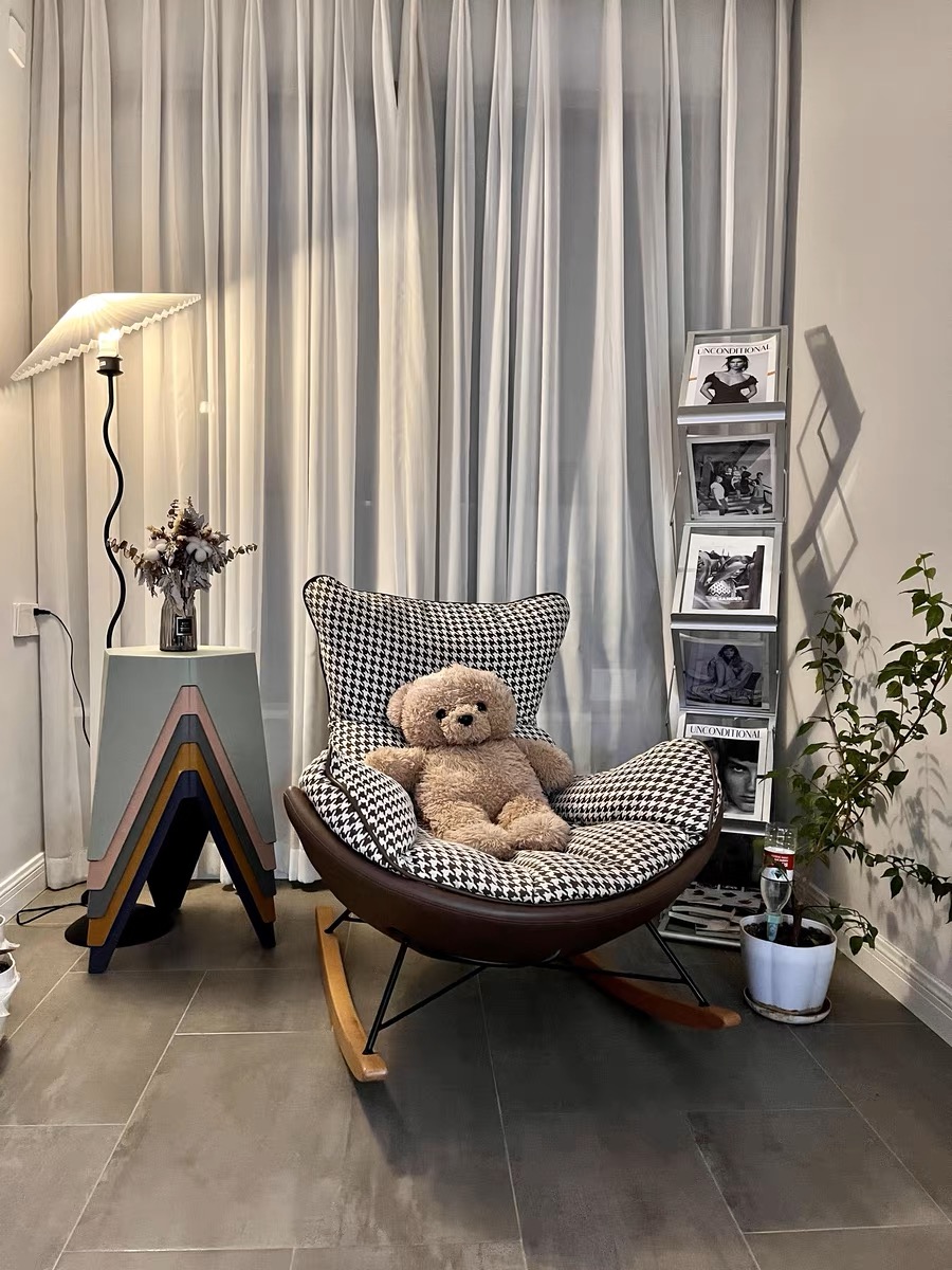 Đèn cây đứng decor đọc sách, đèn ngủ cho phòng ngủ, phòng khách kiểu sóng lượn Hàn Quốc màu đen DC001D