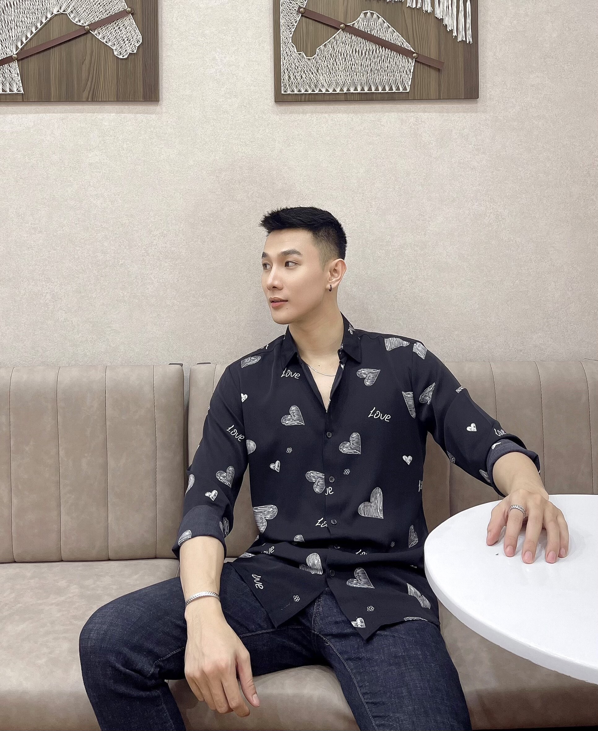 Áo sơ mi lụa dài tay họa tiết S11