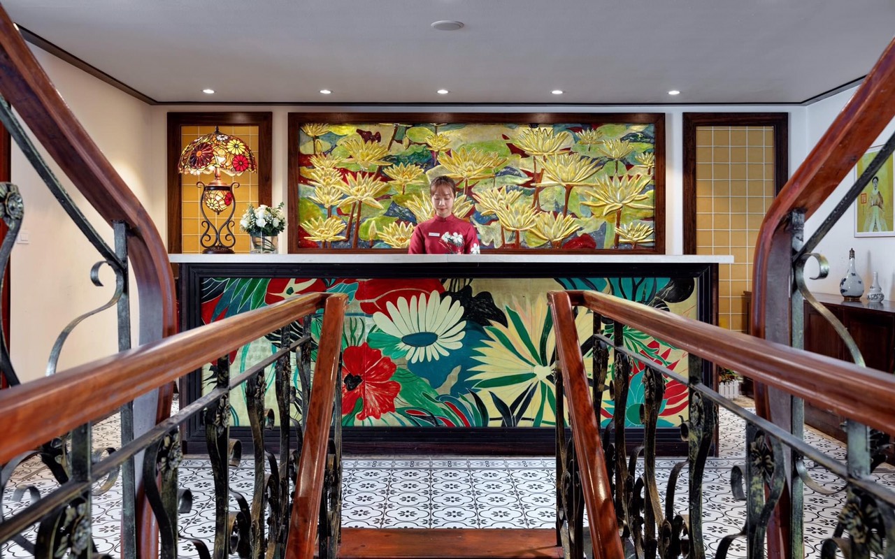 Du Thuyền Indochine Cruise 5* Hạ Long 2N1Đ, Khởi Hành Hàng Ngày