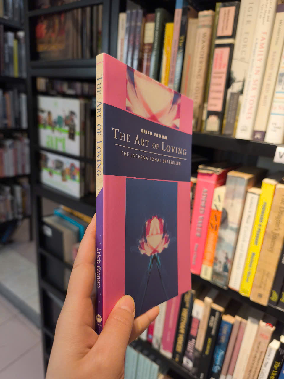 Sách - The Art of Loving by Erich Fromm - Bìa mềm, tiếng anh