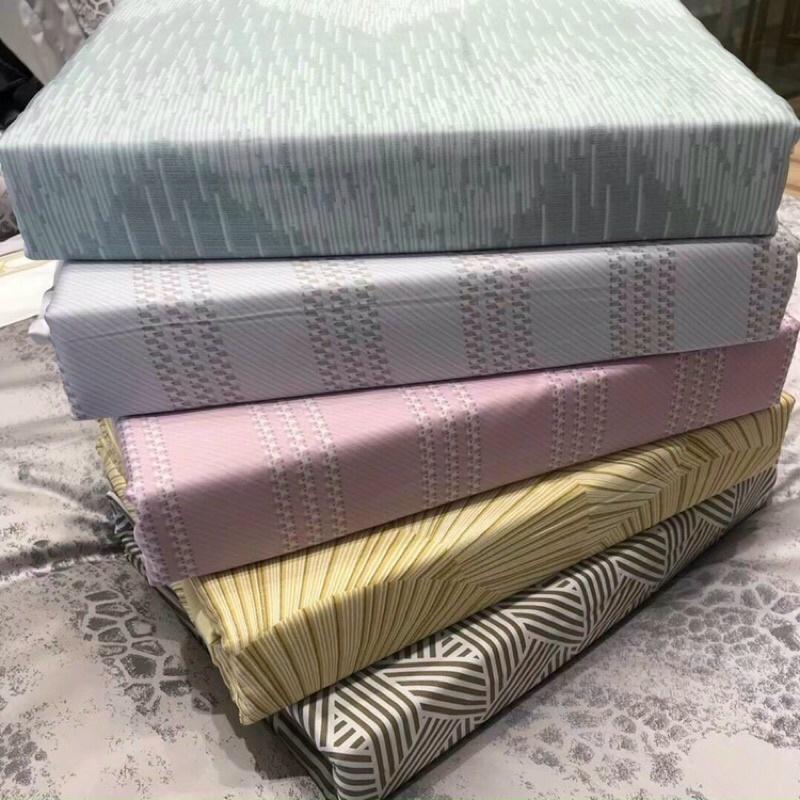 Bộ lụa tencel 60S Mảkcross họa tiết sang trọng 4 món