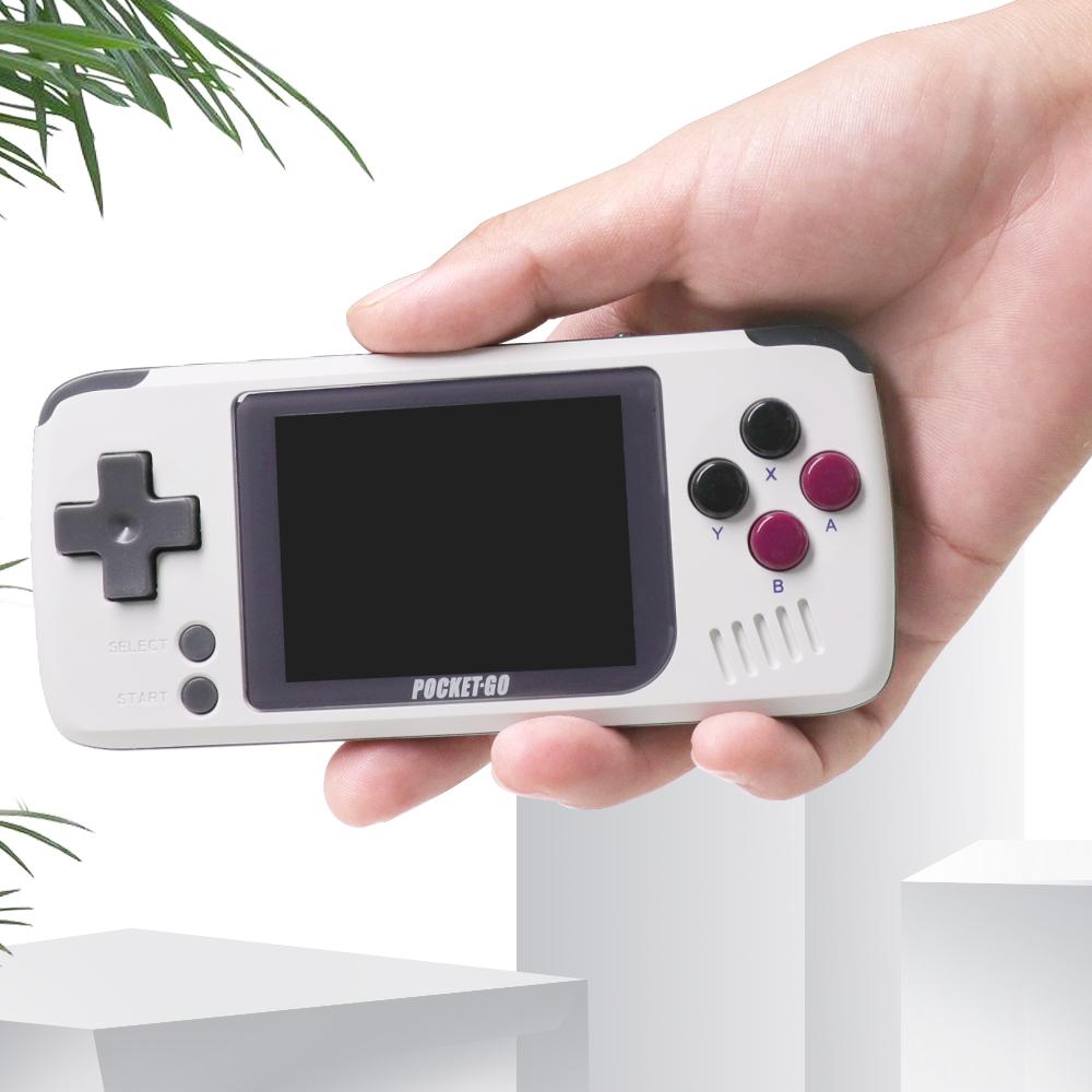 Pocketgo 2.4inch Màn hình tay chơi trò chơi cầm tay V2 Trò chơi retro với thẻ TF 32G