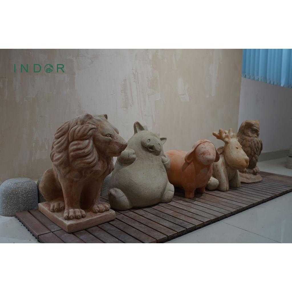 Tượng chú bò dễ thương chất liệu đất nung terracotta Tượng decor Noel Tượng trang trí nội ngoại thất