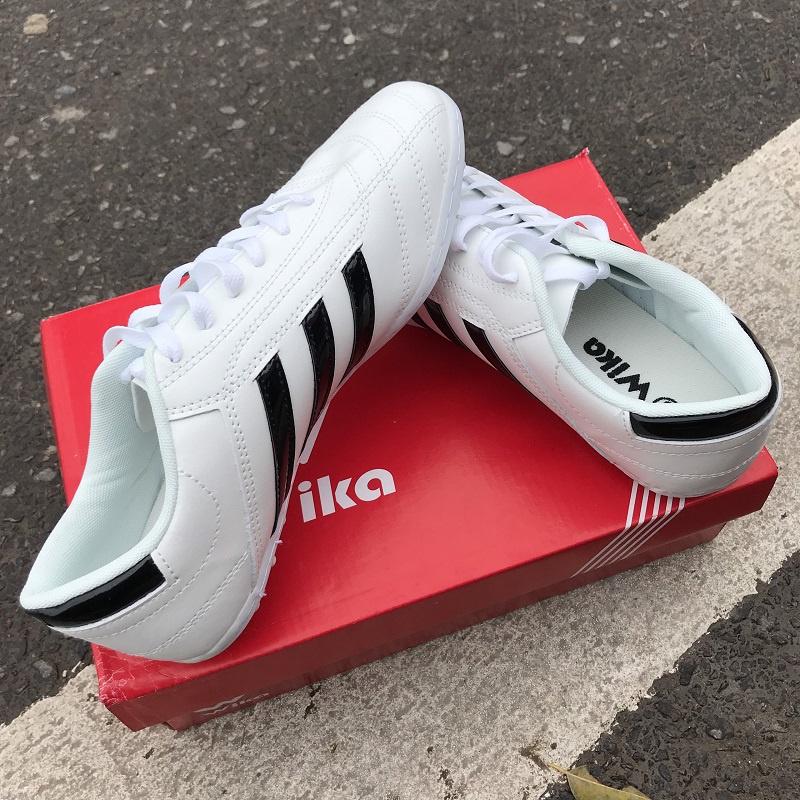 Giày bóng đá thể thao phủi CT3 cao cấp trắng