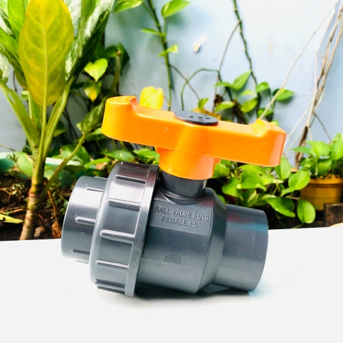 Van cầu rắc co phi 42mm cao cấp Automat một đầu ren trong nhựa PVC cao cấp tay gạt màu cam chống tia UV được sản xuất từ Ấn Độ