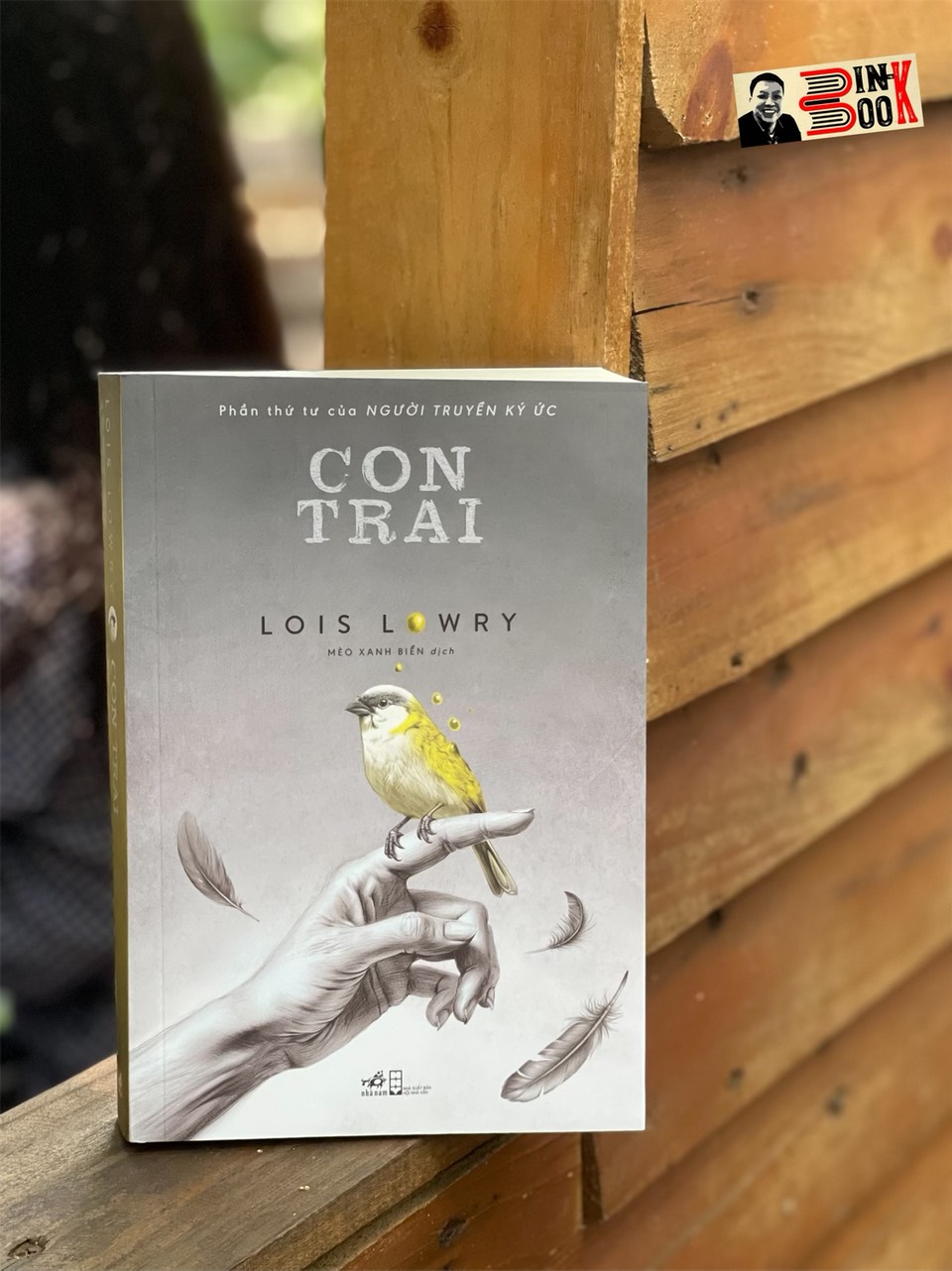 CON TRAI (PHẦN THỨ TƯ CỦA NGƯỜI TRUYỀN KÝ ỨC) – Lois Lowry – Mèo Xanh Biển dịch – Nhã Nam 