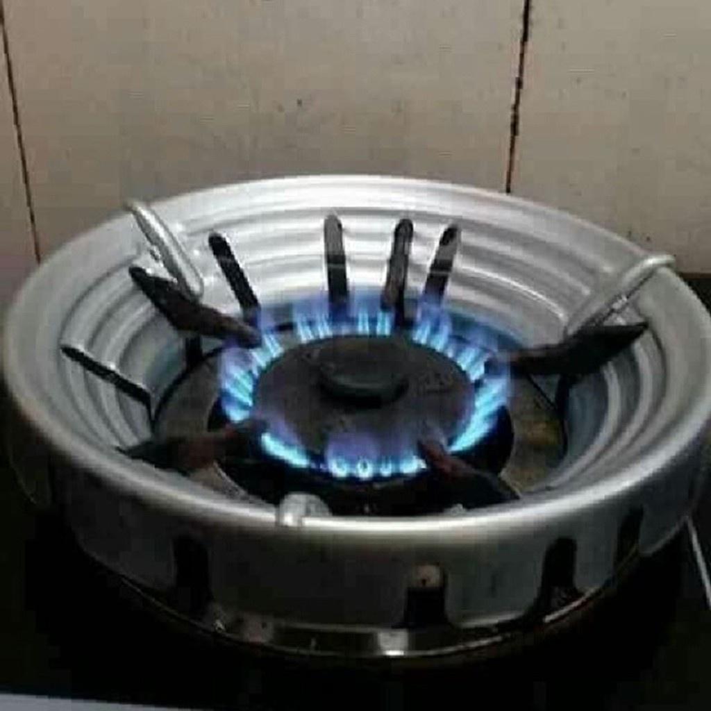 KIỀNG CHẮN GIÓ BẾP GA CỰC KÌ TIỆN LỢI
