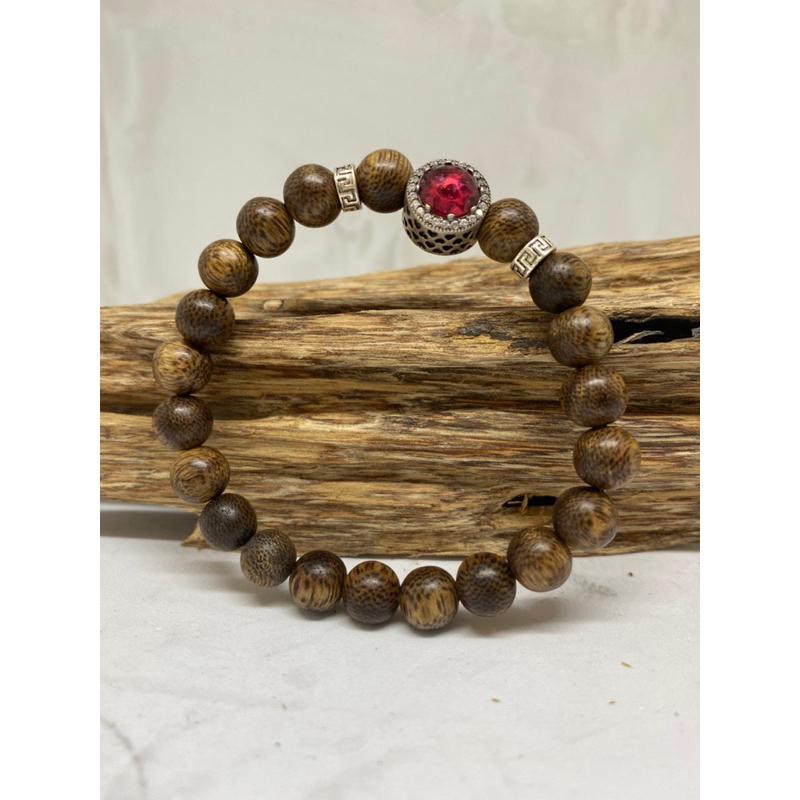 Vòng trầm hương mix charm đá