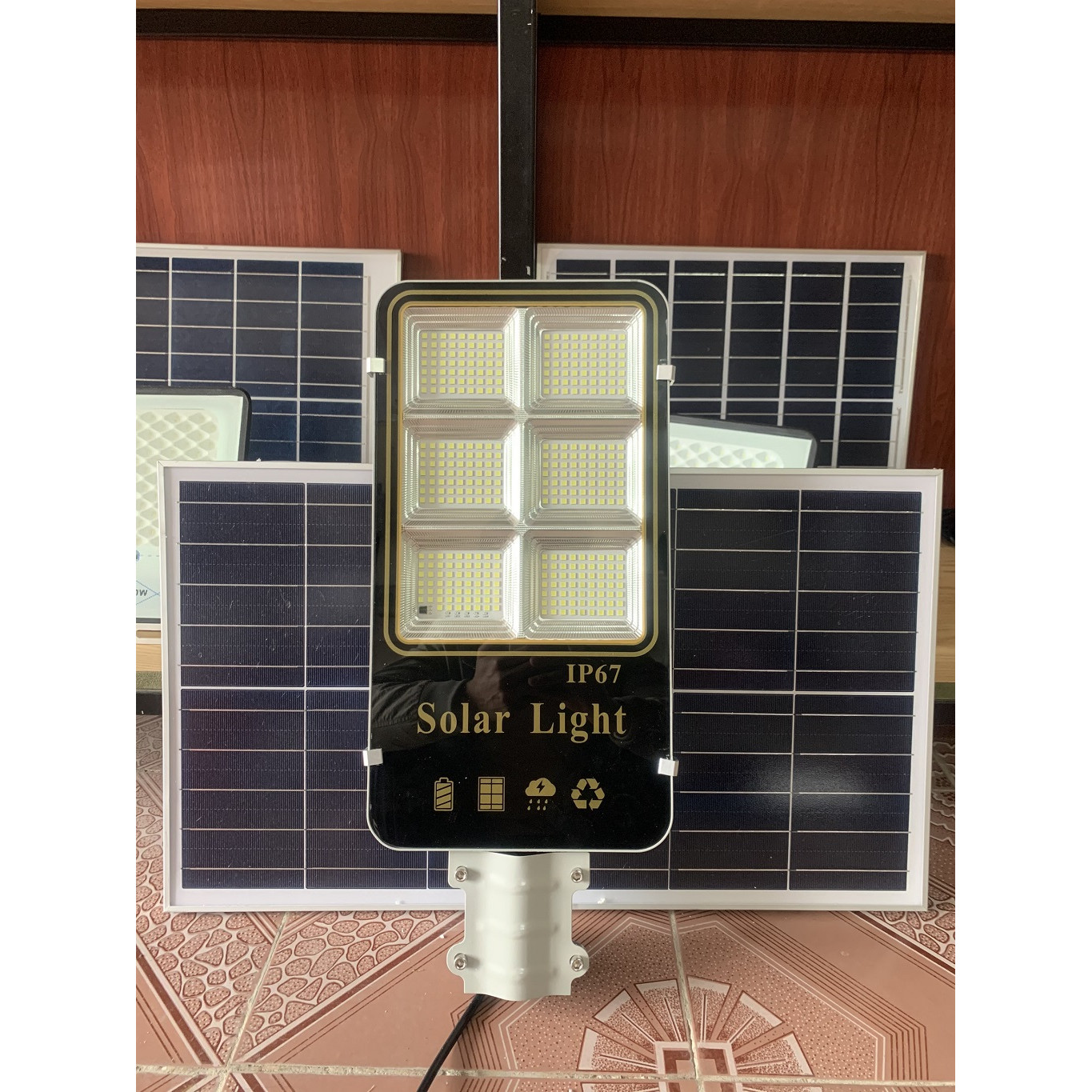 Đèn Năng Lượng Mặt Trời 6 Khoang 300W Solar Light - Đèn Đường Phố Năng Lượng Mặt Trời | Sản phẩm sử dụng 100% năng lượng mặt trời, chống nước tiêu chuẩn IP-67